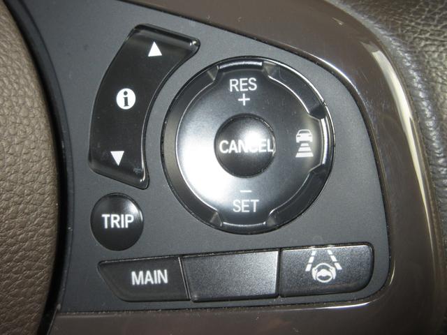 N-BOX L・ターボ ホンダセンシング純正8インチメモリーナビBluetoothドラレコETCRカメラワンオーナー シ-トヒ-タ- Aライト AAC 衝突軽減ブレーキ 禁煙 Bカメラ LED ワンオーナー車 整備記録簿(29枚目)