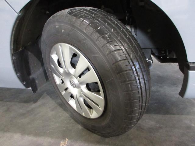 キャラバン ロンググランドプレミアムＧＸ　／ワンオーナー／禁煙車／純正メモリーナビ／ＣＤ／ＤＶＤ／ＢＴＡ／ＵＳＢ／ＡＵＸ／ミュージックサーバー／ＥＴＣ／Ｒカメラ／全周囲カメラ／Ｐセンサー／キーレス／サイドエアバッグ／片側電動スライドドア／（18枚目）