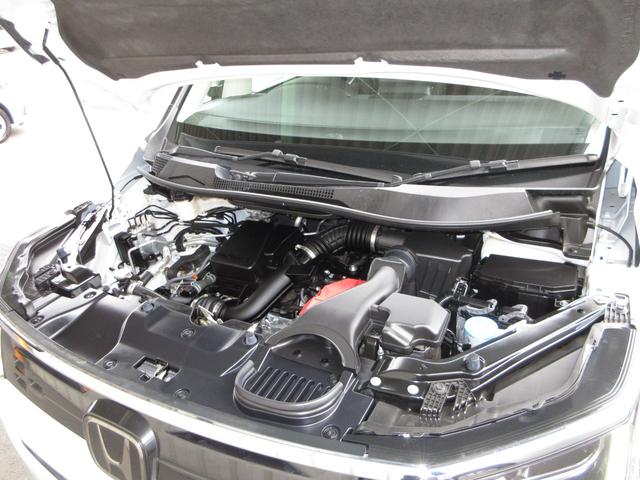 ステップワゴン エアー　純正１１．４インチコネクトナビＢｌｕｅｔｏｏｔｈＥＴＣＲカメラワンオーナー　盗難防止システム　１オナ　ＴＵＲＢＯ　踏み間違い防止　リアカメラ　サイドエアバッグ　オートクルーズコントロール　横滑り防止（4枚目）