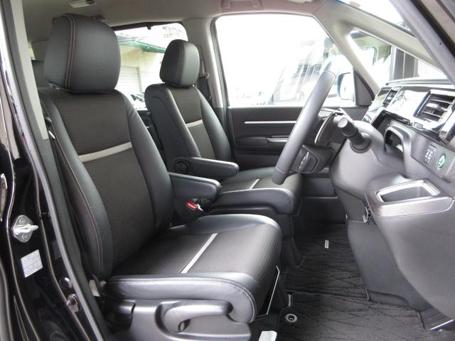 ステップワゴンスパーダ スパーダ・クールスピリットホンダセンシング 純正10インチメモリーナビBluetoothETCRカメラワンオーナー サイドエアバック スマートキ 左右電動スライドドア バックモニタ Wエアコン 地TV ナビ&TV 三列シート USB AAC(15枚目)