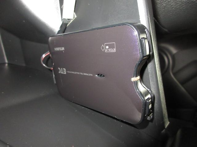 N-BOXカスタム GターボSSパッケージ 禁煙車 ケンウッドメモリーナビ フルセグTV CD DVD 両側電動スライドドア 衝突軽減ブレーキ ETC ディスチャージヘッドライト オートライト 15インチアルミホイール サイドカーテンエアバック(11枚目)