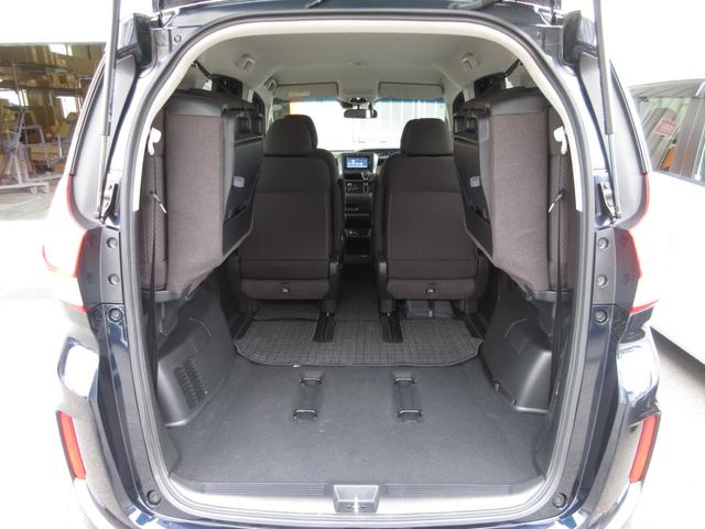 フリード G・ホンダセンシング メモリーナビ 前後ドラレコ ETC LEDヘッドライト シートヒーター あんしんプラス3 両パワスラ コーナーセンサー ワンオーナー 6人乗り(11枚目)