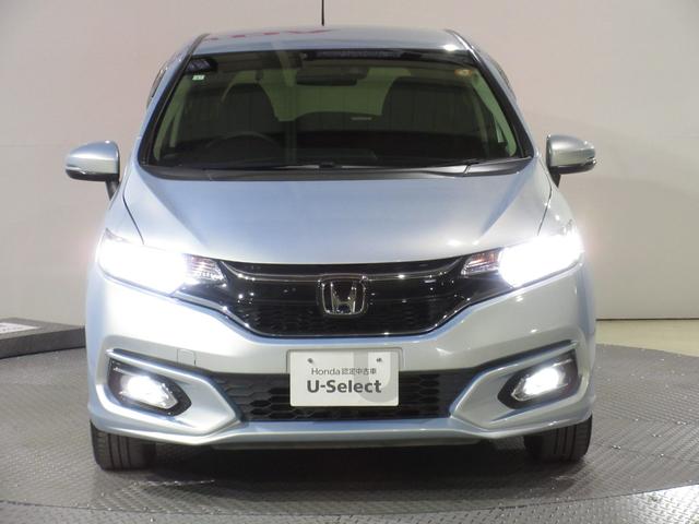 フィットハイブリッド Ｆコンフォートエディション　ホンダセンシング純正メモリーナビＢｌｕｅｔｏｏｔｈＥＴＣＲカメラワンオーナー　衝突軽減ブレーキ　シートヒータ　セキュリティアラーム　ＵＳＢ接続　スマキー　クルーズコントロール　ＥＴＣ車載器　リヤカメラ（8枚目）