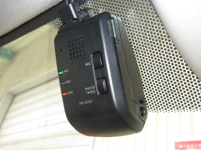 Ｎ－ＷＧＮ Ｌ　ホンダセンシング純正メモリーナビＢｌｕｅｔｏｏｔｈドラレコＲカメラＥＴＣワンオーナー　Ｐセンサー　誤発進抑制　ＤＶＤ　シートヒータ　禁煙車　記録簿　バックカメラ　盗難防止システム　ＡＢＳ　スマートキー（5枚目）