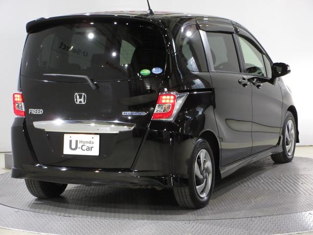 フリードハイブリッド ジャストセレクション 純正メモリーナビBluetoothETCRカメラワンオーナー ナビテレビ セキュリティー 横滑り防止機能 記録簿 オートクルーズ エアバック DVD再生可能 キーレスエントリー ワンセグTV PS(10枚目)