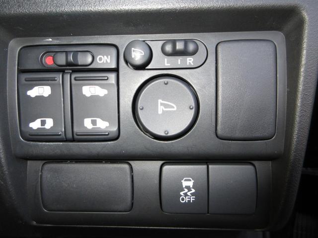 フリードハイブリッド ジャストセレクション 純正メモリーナビBluetoothETCRカメラワンオーナー ナビテレビ セキュリティー 横滑り防止機能 記録簿 オートクルーズ エアバック DVD再生可能 キーレスエントリー ワンセグTV PS(14枚目)