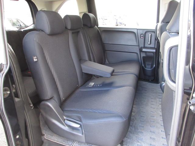 フリードハイブリッド ジャストセレクション 純正メモリーナビBluetoothETCRカメラワンオーナー ナビテレビ セキュリティー 横滑り防止機能 記録簿 オートクルーズ エアバック DVD再生可能 キーレスエントリー ワンセグTV PS(19枚目)