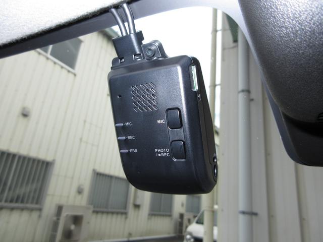 ソリオバンディット ハイブリッドＳＶ　／禁煙車／ワンオーナー／純正コネクトナビ／Ｂｌｕｅｔｏｏｔｈ／ドラレコ／ＥＴＣ／リアカメラ　／全周囲カメラ／両側電動スライドドア／　Ｂｌｕｅｔｏｏｔｈオーディオ　ＵＳＢ　全周囲モニター　ＤＶＤ　ＥＳＰ（5枚目）