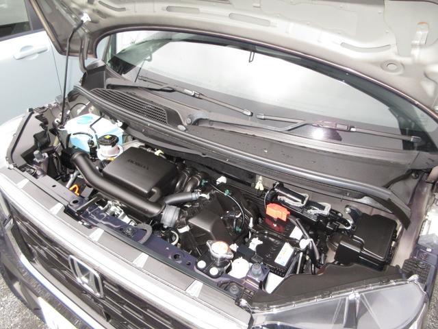 Ｎ－ＢＯＸカスタム ベースグレード　ホンダセンシング純正９インチメモリーナビＢｌｕｅｔｏｏｔｈドラレコＲカメラＥＴＣワンオーナー　Ｗ電動ドア　ＵＳＢ接続　ＣＭＢＳ　Ｄレコ　禁煙　１オーナー　ベンチシート　オートエアコン　スマートキ（3枚目）