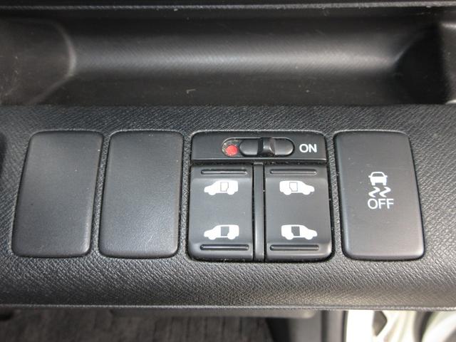 ステップワゴンスパーダ ZHDDナビエディション ワンオーナー 禁煙車 純正ナビ フルセグ ミュージックサーバー USB 後席モニター 前後ドラレコ ETC 両側電動スライドドア ディスチャージヘッドライト オートライト 16インチアルミホイール(14枚目)