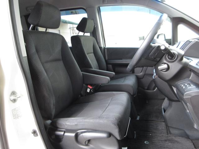 ステップワゴンスパーダ ZHDDナビエディション ワンオーナー 禁煙車 純正ナビ フルセグ ミュージックサーバー USB 後席モニター 前後ドラレコ ETC 両側電動スライドドア ディスチャージヘッドライト オートライト 16インチアルミホイール(18枚目)