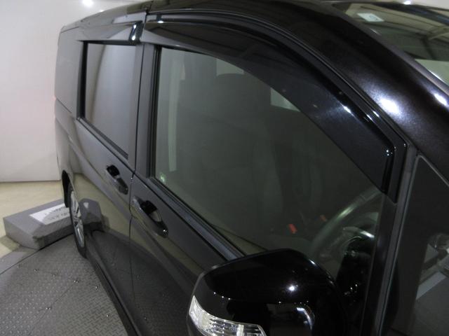 ステップワゴンスパーダ S 純正メモリーナビRカメラワンオーナー Wエアバック 1オナ パワステ パワーウインドウ 横滑り防止機能 キーレス Bカメラ 両側スライド エアバック ナビ&TV 3列シート エアコン ダブルエアコン(7枚目)