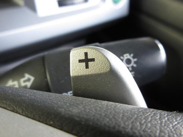 ステップワゴンスパーダ S 純正メモリーナビRカメラワンオーナー Wエアバック 1オナ パワステ パワーウインドウ 横滑り防止機能 キーレス Bカメラ 両側スライド エアバック ナビ&TV 3列シート エアコン ダブルエアコン(10枚目)