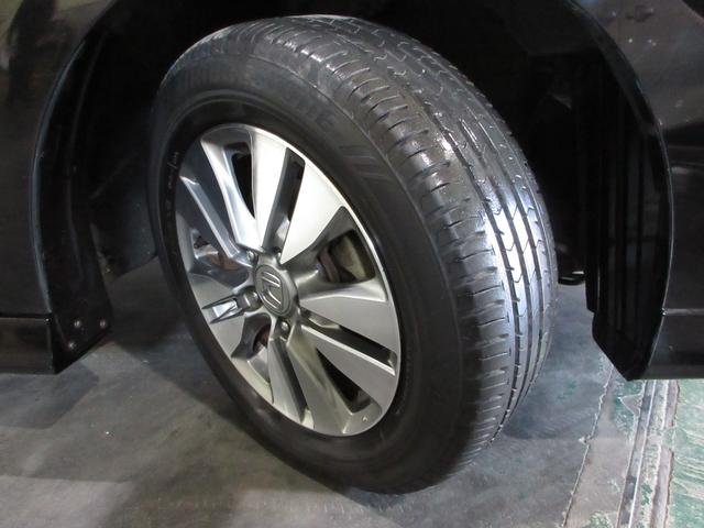 ステップワゴンスパーダ S 純正メモリーナビRカメラワンオーナー Wエアバック 1オナ パワステ パワーウインドウ 横滑り防止機能 キーレス Bカメラ 両側スライド エアバック ナビ&TV 3列シート エアコン ダブルエアコン(20枚目)