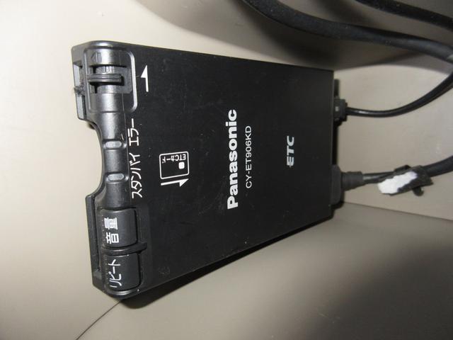 N-BOX G 富士通TENメモリーナビドラレコETC スマキ- AUTOエアコン イモビライザー フロントベンチシート WエアB ナビTV 両面スライドドア エアB キーフリーシステム PW ETC車載器 横滑防止(11枚目)