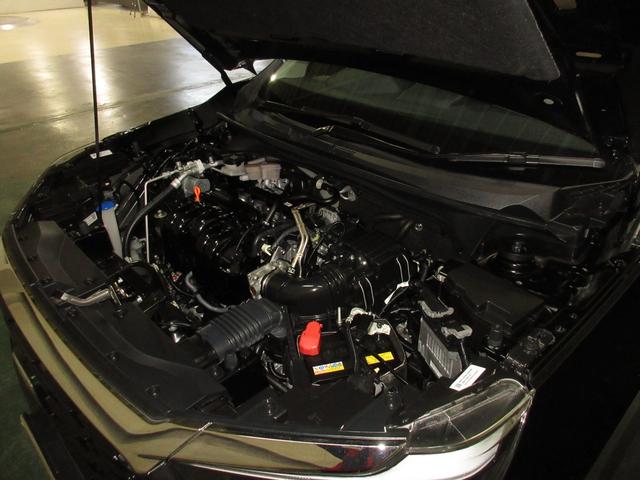 ＷＲ－Ｖ Ｚ＋　禁煙車ホンダセンシング純正９インチメモリーナビＢｌｕｅｔｏｏｔｈドラレコＥＴＣＲカメラワンオーナー　クリソナ　追突軽減ブレーキ　フルセグテレビ　サイドエアバッグ　ＵＳＢ　盗難防止システム　Ｂカメラ（7枚目）