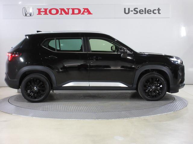 ＷＲ－Ｖ Ｚ＋　禁煙車ホンダセンシング純正９インチメモリーナビＢｌｕｅｔｏｏｔｈドラレコＥＴＣＲカメラワンオーナー　クリソナ　追突軽減ブレーキ　フルセグテレビ　サイドエアバッグ　ＵＳＢ　盗難防止システム　Ｂカメラ（9枚目）