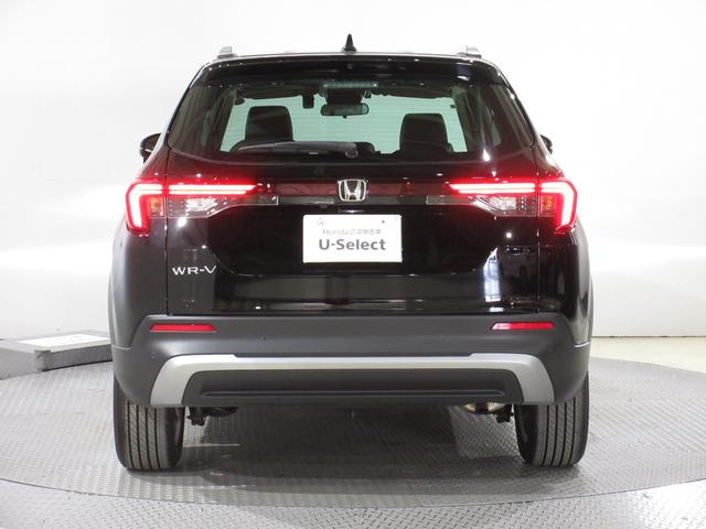 ＷＲ－Ｖ Ｚ＋　禁煙車ホンダセンシング純正９インチメモリーナビＢｌｕｅｔｏｏｔｈドラレコＥＴＣＲカメラワンオーナー　クリソナ　追突軽減ブレーキ　フルセグテレビ　サイドエアバッグ　ＵＳＢ　盗難防止システム　Ｂカメラ（11枚目）