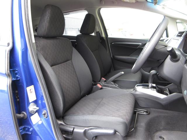 フィット 13G・Fパッケージ 純正メモリーナビETCRカメラワンオーナー イモビ ワンオーナー車 スマ-トキ- サイドエアバッグ 記録簿有り VSA ETC付き 助手席エアバッグ オートエアコン エアバック PS キ-フリ- PW(18枚目)