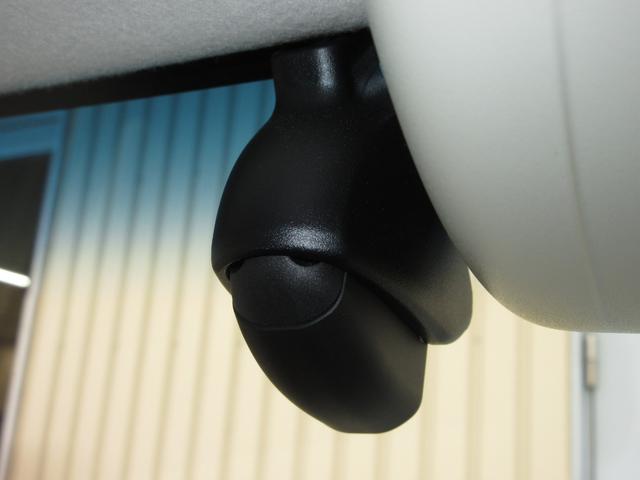 N-BOX L・スロープ ホンダセンシング純正8インチメモリーナビBluetoothドラレコETCRカメラワンオーナー 禁煙車 DVD フルセグ 両側パワースライドドア LEDヘッドランプ 4WD バックカメラ 福祉車両(5枚目)