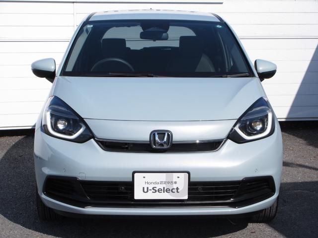 フィット ホーム　禁煙車ホンダセンシング純正メモリーナビＢｌｕｅｔｏｏｔｈＥＴＣＲカメラワンオーナー　衝突軽減　リアカメラ　ソナー　ＵＳＢ接続　ＡＡＣ　横滑り防止機能　サイドエアバック　ワンオーナー車　オートライト（9枚目）