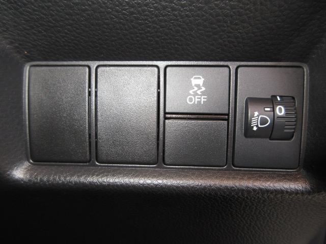 フィット ホーム　禁煙車ホンダセンシング純正メモリーナビＢｌｕｅｔｏｏｔｈＥＴＣＲカメラワンオーナー　衝突軽減　リアカメラ　ソナー　ＵＳＢ接続　ＡＡＣ　横滑り防止機能　サイドエアバック　ワンオーナー車　オートライト（15枚目）