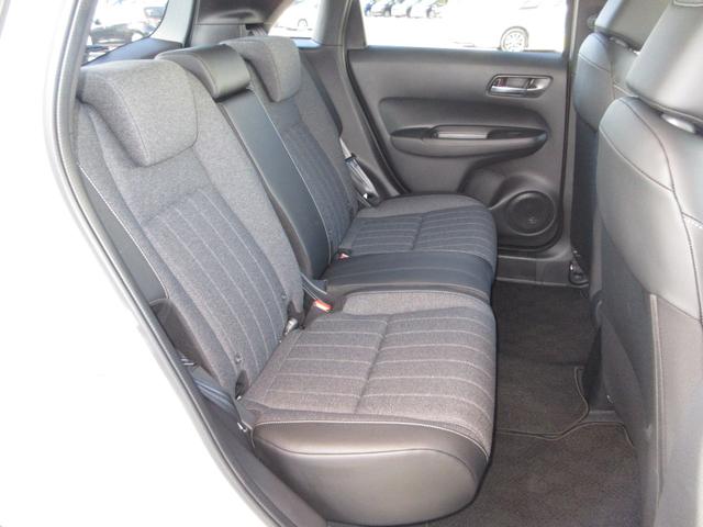 フィット ホーム　禁煙車ホンダセンシング純正メモリーナビＢｌｕｅｔｏｏｔｈＥＴＣＲカメラワンオーナー　衝突軽減　リアカメラ　ソナー　ＵＳＢ接続　ＡＡＣ　横滑り防止機能　サイドエアバック　ワンオーナー車　オートライト（20枚目）