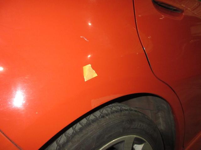 フィットハイブリッド ＲＳ　ワンオーナー　禁煙車　６速マニュアルミッション　ホンダインターナビ　ディスチャージヘッドライト　オートライト　ＥＴＣ　１６インチアルミホイール　コンフォートビューパッケージ　ＨＯＮＤＡスマートキー（19枚目）