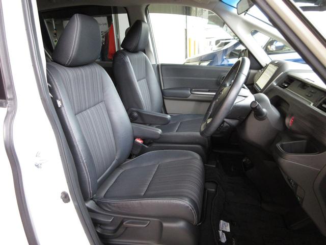 フリードハイブリッド ハイブリッド・Gホンダセンシング ・雹害 ・2列目ベンチシート(7人乗り) ・車検…令和9年3月 ・純正9インチナビ ・リアカメラ ・ETC ・両側電動スライドドア ・ホンダセンシング ・Bluetooth AUDIO ・1年保証付(17枚目)