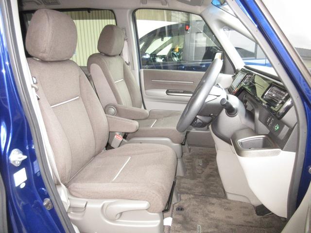 ステップワゴン Gホンダセンシング 禁煙車 ワンオーナー 純正メモリーナビ Bluetooth ETC リアカメラ わくわくゲート ホンダセンシング サイドカーテンエアバック 左側電動スライドドア フルオートエアコン リアクーラー(18枚目)