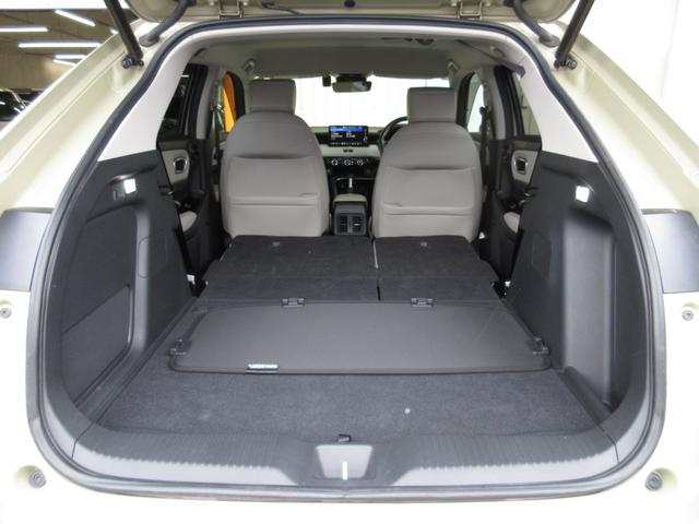 ヴェゼル ｅ：ＨＥＶＺ　ホンダセンシング純正メモリーナビＢｌｕｅｔｏｏｔｈドラレコＥＴＣＲカメラワンオーナー　衝突回避支援ブレーキ機能　１オナ　スマキ　Ｐトランク　フルオートエアコン　Ｄレコ　エアバッグ　両席エアバック（20枚目）