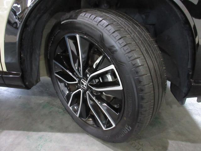 ヴェゼル ｅ：ＨＥＶＺ　ホンダセンシング純正メモリーナビＢｌｕｅｔｏｏｔｈドラレコＥＴＣＲカメラワンオーナー　衝突回避支援ブレーキ機能　１オナ　スマキ　Ｐトランク　フルオートエアコン　Ｄレコ　エアバッグ　両席エアバック（23枚目）