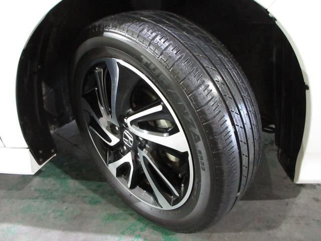 ステップワゴンスパーダ スパーダ・クールスピリットホンダセンシング ワンオーナー 禁煙車 純正9インチナビ/リアカメラ ルーフモニター 純正ドラレコ前後 ETC2.0 両側電動スライドドア シートヒーター パドルシフト 7人乗り サイドカーテンエアバッグ(22枚目)