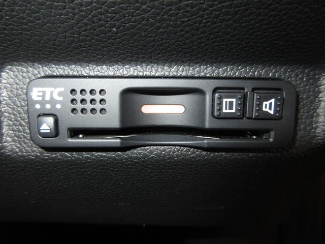 フリード G・ホンダセンシング メモリーナビ ETC シートヒーター 両側パワースライドドア LEDヘッドライト アルミホイール C/Sパッケージ ワンオーナー 禁煙 6人乗り(16枚目)