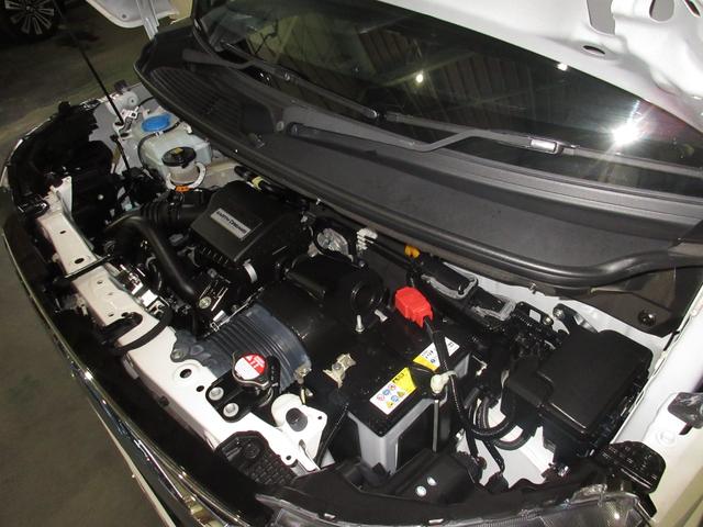 Ｎ－ＢＯＸカスタム Ｇ・ＥＸターボホンダセンシング　純正８インチメモリーナビＢｌｕｅｔｏｏｔｈＥＴＣＲカメラワンオーナー　１オーナ　禁煙　クルコン　ナビＴＶ　サイドエアバッグ　タ－ボ　整備記録簿　ＬＥＤヘットライト　Ｆセグ　横滑り防止　ＤＶＤ再生可（5枚目）