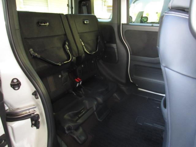 Ｎ－ＢＯＸカスタム Ｇ・ＥＸターボホンダセンシング　純正８インチメモリーナビＢｌｕｅｔｏｏｔｈＥＴＣＲカメラワンオーナー　１オーナ　禁煙　クルコン　ナビＴＶ　サイドエアバッグ　タ－ボ　整備記録簿　ＬＥＤヘットライト　Ｆセグ　横滑り防止　ＤＶＤ再生可（22枚目）