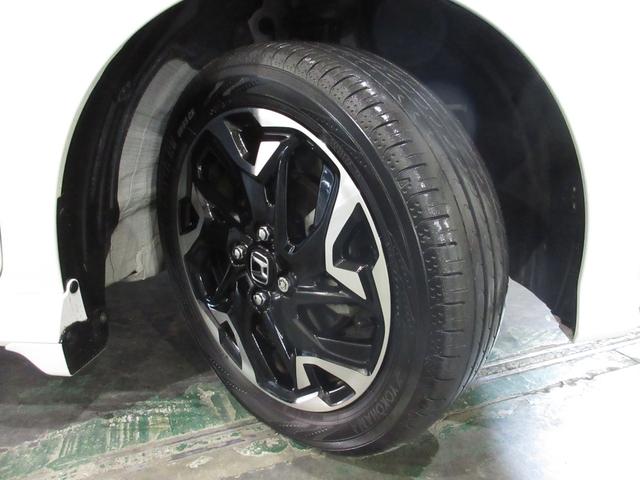 Ｎ－ＢＯＸカスタム Ｇ・ＥＸターボホンダセンシング　純正８インチメモリーナビＢｌｕｅｔｏｏｔｈＥＴＣＲカメラワンオーナー　１オーナ　禁煙　クルコン　ナビＴＶ　サイドエアバッグ　タ－ボ　整備記録簿　ＬＥＤヘットライト　Ｆセグ　横滑り防止　ＤＶＤ再生可（26枚目）