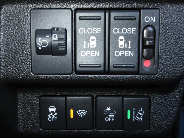 フリード+ G・ホンダセンシング 禁煙車■ワンオーナー■スマートキー■両側電動スライドドア■盗難防止装置■衝突軽減装置■横滑り防止装置■メモリーナビ■バックカメラ■ワンセグ■CD■Bluetooth■ETC(12枚目)