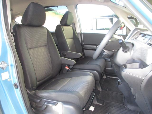 フリード+ G・ホンダセンシング 禁煙車■ワンオーナー■スマートキー■両側電動スライドドア■盗難防止装置■衝突軽減装置■横滑り防止装置■メモリーナビ■バックカメラ■ワンセグ■CD■Bluetooth■ETC(15枚目)