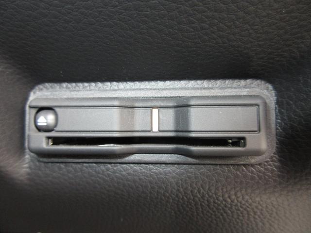 ステップワゴン ｅ：ＨＥＶスパーダプレミアムライン　ホンダセンシング純正１１．４インチコネクトナビＢｌｕｅｔｏｏｔｈドラレコＲカメラＥＴＣワンオーナー　マルチカメラ　Ｐテールゲート　Ｗエアコン　両側自動ドア　Ｆセグ　ＵＳＢ接続　クリアランスソナ　ＡＢＳ（11枚目）