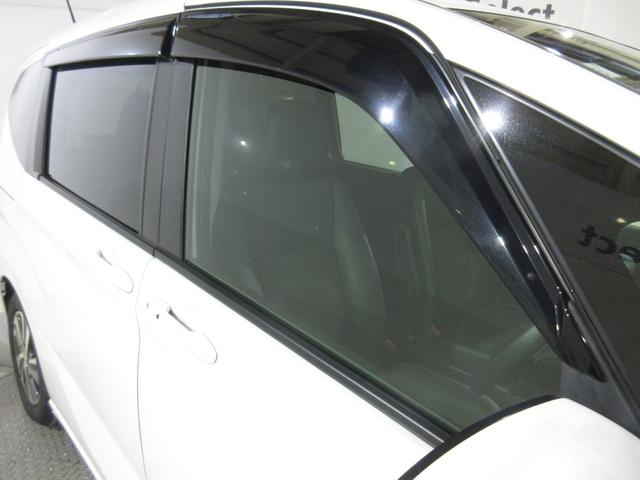 フリード G・ホンダセンシング 純正メモリーナビBluetoothドラレコETCワンオーナー Fセグ 追突被害軽減ブレーキ iストップ Wエアバッグ パワーウィンドウ 1オ-ナ- アクティブクルーズコントロール スマートキ 禁煙(9枚目)