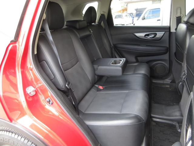 エクストレイル ２０Ｘエマージェンシーブレーキパッケージ　禁煙車　ワンオーナー　４ＷＤ　ナビ　ミュージックサーバー　Ｂｌｕｅｔｏｏｔｈ　フルセグ　ＥＴＣ　シートヒーター　スマートキー　ＬＥＤヘッドライト　純正１７インチアルミホイール　スマキ－　電動ミラー（20枚目）