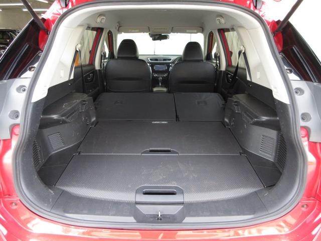 エクストレイル ２０Ｘエマージェンシーブレーキパッケージ　禁煙車　ワンオーナー　４ＷＤ　ナビ　ミュージックサーバー　Ｂｌｕｅｔｏｏｔｈ　フルセグ　ＥＴＣ　シートヒーター　スマートキー　ＬＥＤヘッドライト　純正１７インチアルミホイール　スマキ－　電動ミラー（22枚目）