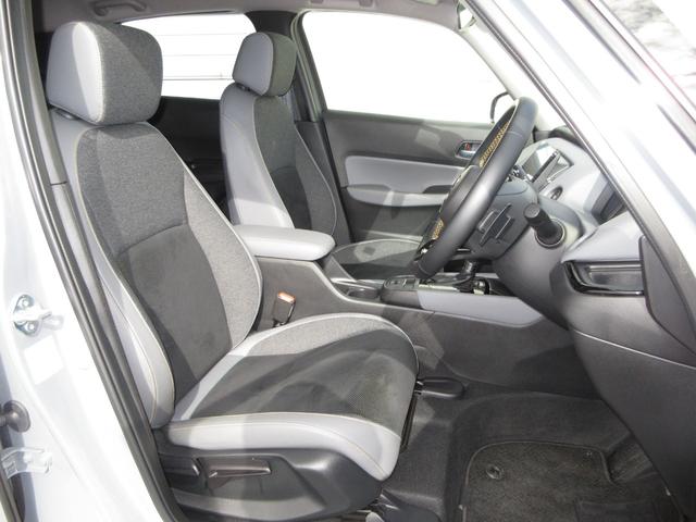 フィット e:HEVRS 禁煙車ホンダセンシングホンダコネクトディスプレイBluetoothドラレコETCRカメラワンオーナー エアバッグ ナビ&TV パワーウィンドウ 助手席エアバッグ Dレコ フルセグテレビ ETC装備(17枚目)