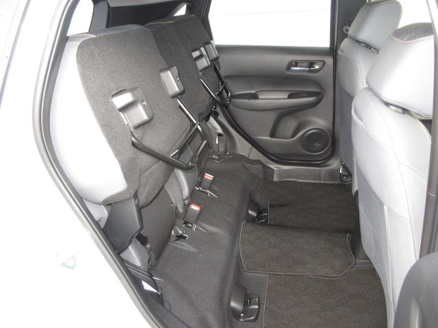 フィット e:HEVRS 禁煙車ホンダセンシングホンダコネクトディスプレイBluetoothドラレコETCRカメラワンオーナー エアバッグ ナビ&TV パワーウィンドウ 助手席エアバッグ Dレコ フルセグテレビ ETC装備(19枚目)