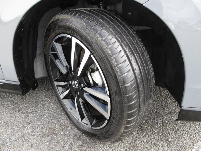 フィット e:HEVRS 禁煙車ホンダセンシングホンダコネクトディスプレイBluetoothドラレコETCRカメラワンオーナー エアバッグ ナビ&TV パワーウィンドウ 助手席エアバッグ Dレコ フルセグテレビ ETC装備(23枚目)