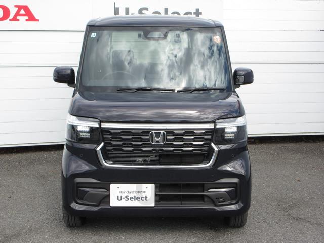 N-BOXカスタム ベースグレード 禁煙車ホンダセンシング純正9インチメモリーナビBluetoothドラレコETCRカメラワンオーナー W電動ドア USB接続 CMBS Dレコ 1オーナー ベンチシート オートエアコン スマートキ(7枚目)