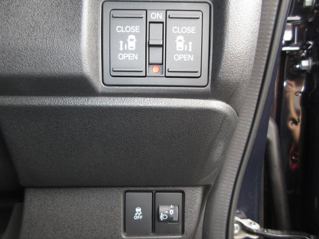 N-BOXカスタム ベースグレード 禁煙車ホンダセンシング純正9インチメモリーナビBluetoothドラレコETCRカメラワンオーナー W電動ドア USB接続 CMBS Dレコ 1オーナー ベンチシート オートエアコン スマートキ(13枚目)