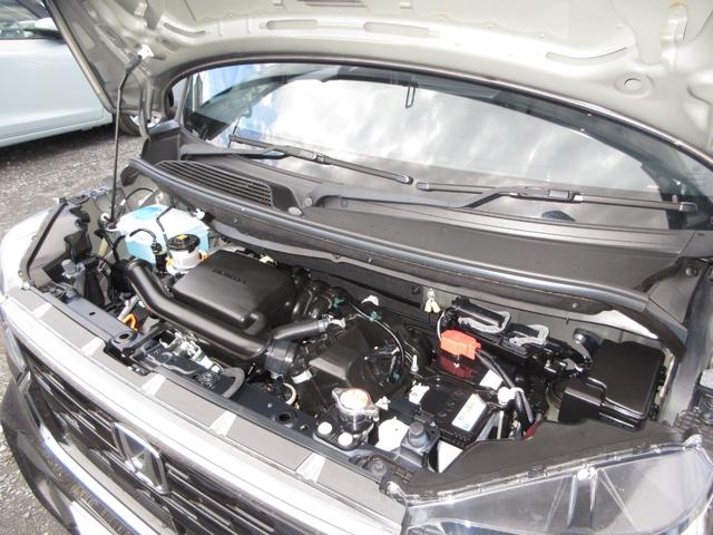 N-BOXカスタム ベースグレード 禁煙車ホンダセンシング純正9インチメモリーナビBluetoothドラレコETCRカメラワンオーナー W電動ドア USB接続 CMBS Dレコ 1オーナー ベンチシート オートエアコン スマートキ(3枚目)