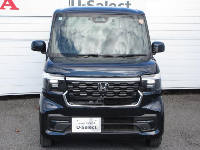 N-BOXカスタム ベースグレード 禁煙車ホンダセンシング純正9インチメモリーナビBluetoothドラレコETCRカメラワンオーナー W電動ドア USB接続 CMBS Dレコ 1オーナー ベンチシート オートエアコン スマートキ(7枚目)